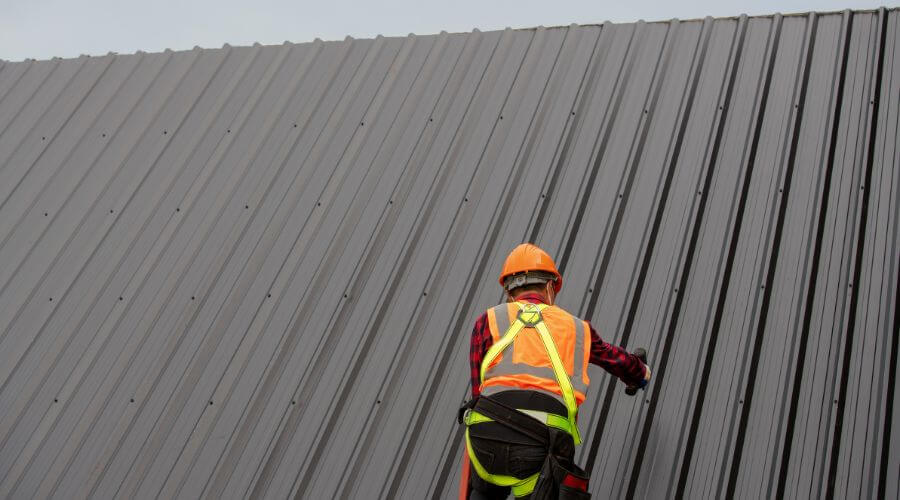 Professional gutter cleaning in Williamsport, PA